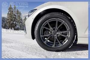 Goodyear Ultra Grip Performance 3 255/55 R18 109H