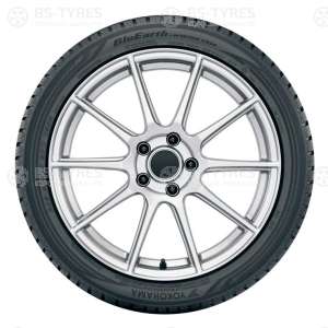 Yokohama BluEarth Winter V906 255/40 R20 101W